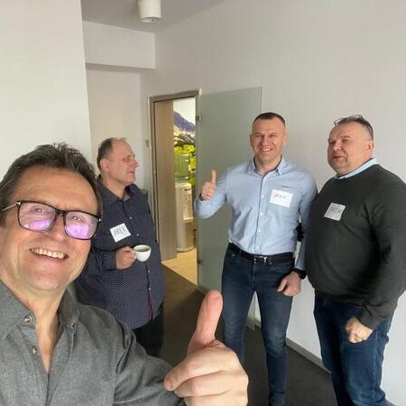 0959f8b4-e096-428e-b3ac-84c9829178bd